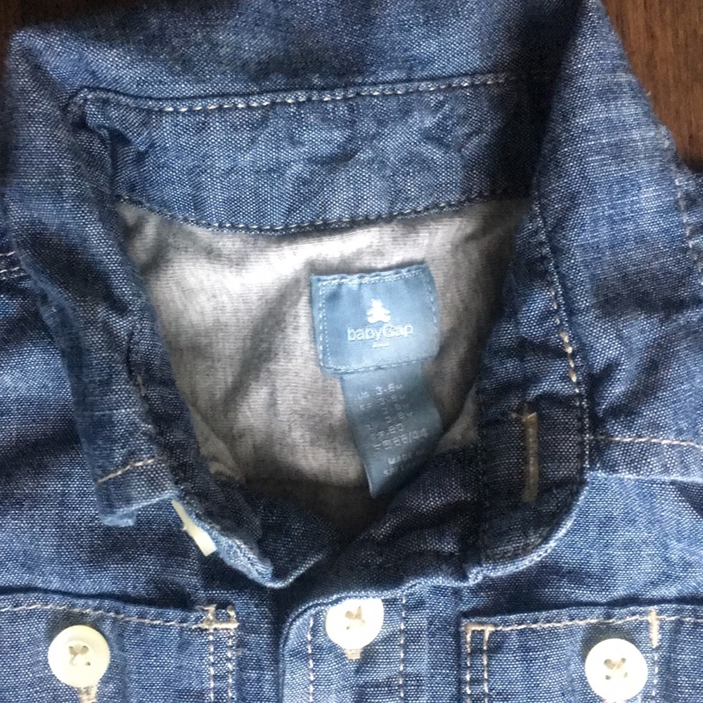 Baby Gap Denim Long Sleeve One-piece - Picture 2 of 3